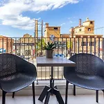 Athinais Urban Living 2 Just 2 Minutes From The Port